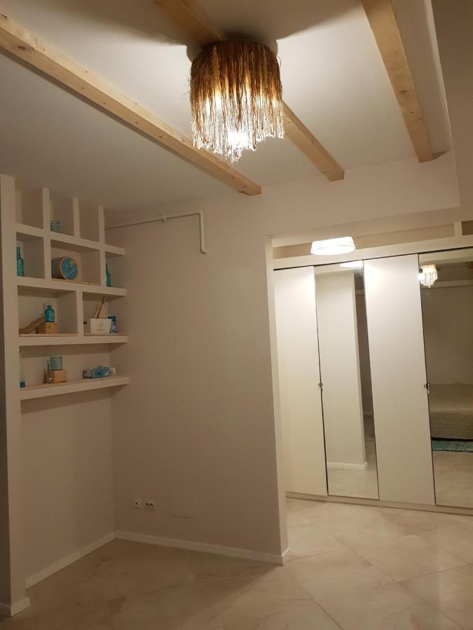 Marina Central Sunshine Studio Lägenhet Bukarest Exteriör bild